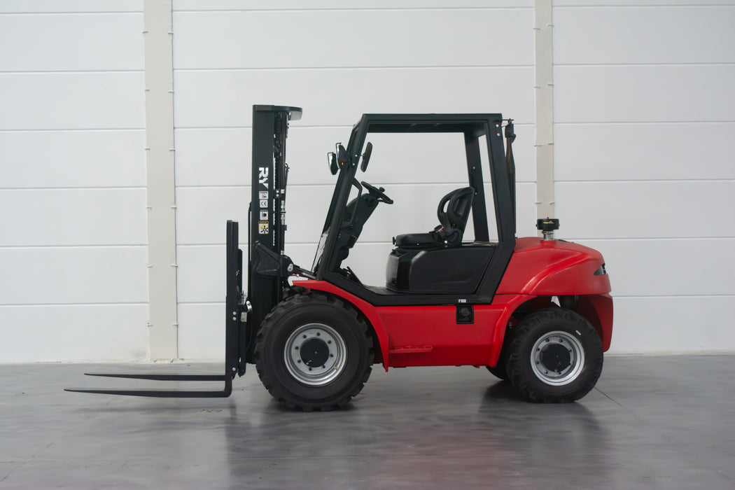 Royal Rough Terrain 4WD Forklift