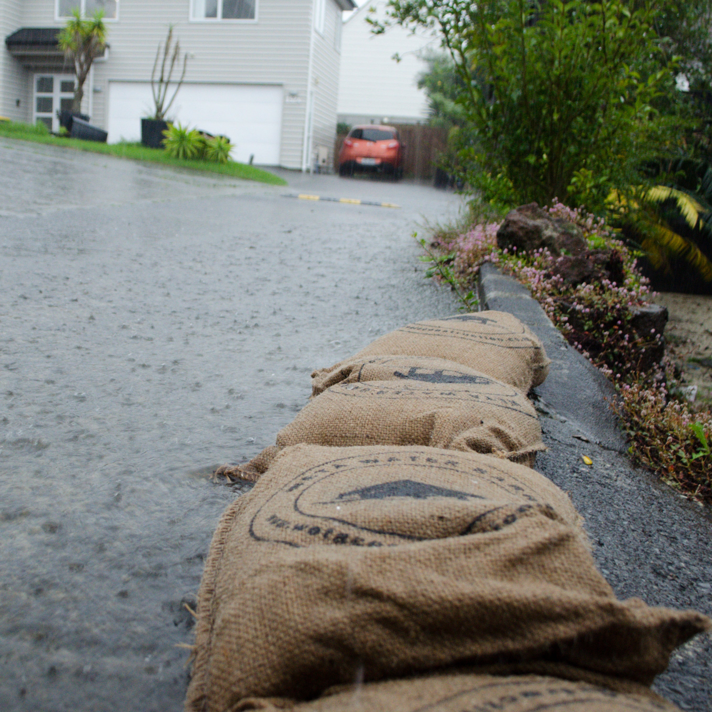 Wētā Dam Bags BULK 6 x pack of 6 — Ironhawk Equipment